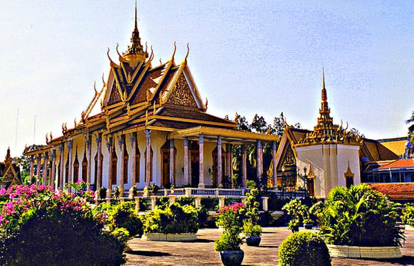 Phnom Penh, Silver Pagoda