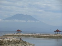 cycling bali - Bali's central mountains- Mt Agung