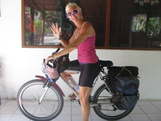 cycling Bali -Lash on bike