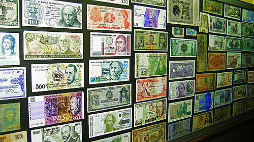 keep money safe - international currencies