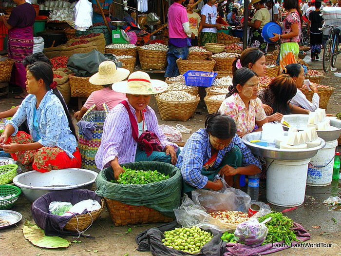 market scenes -  Myanmar - Market