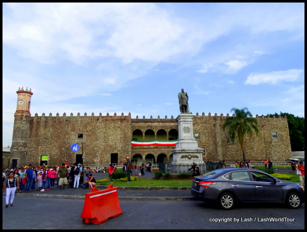 Spanish explorer Cortez's fort-like home in Cuernavaca, 1500s