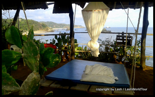swinging beds atop a cliff in Mazunte