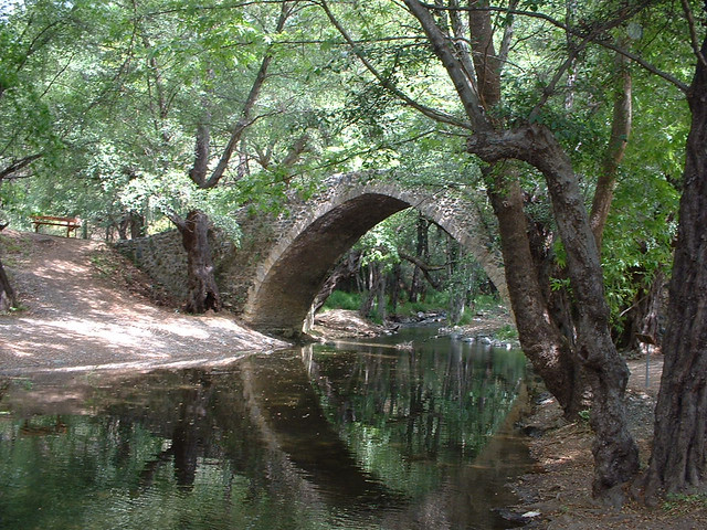 Venetian Bridge in TRoodos Mountains - photo by Andreboeni on Flickr CC