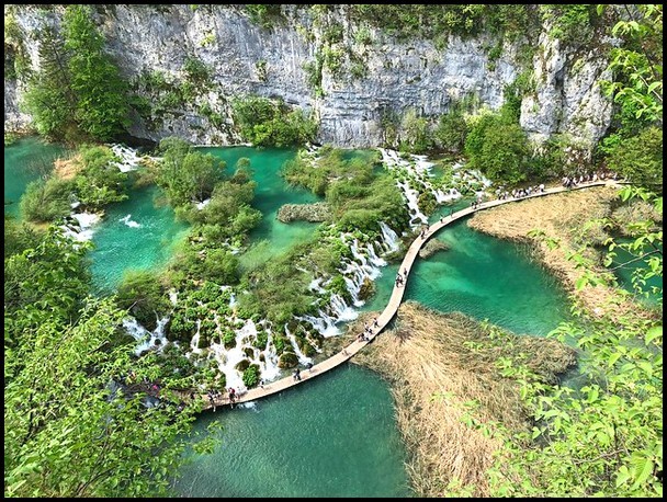 Plitvice Lakes NP - photo by Patrick Muller on Flickr CC